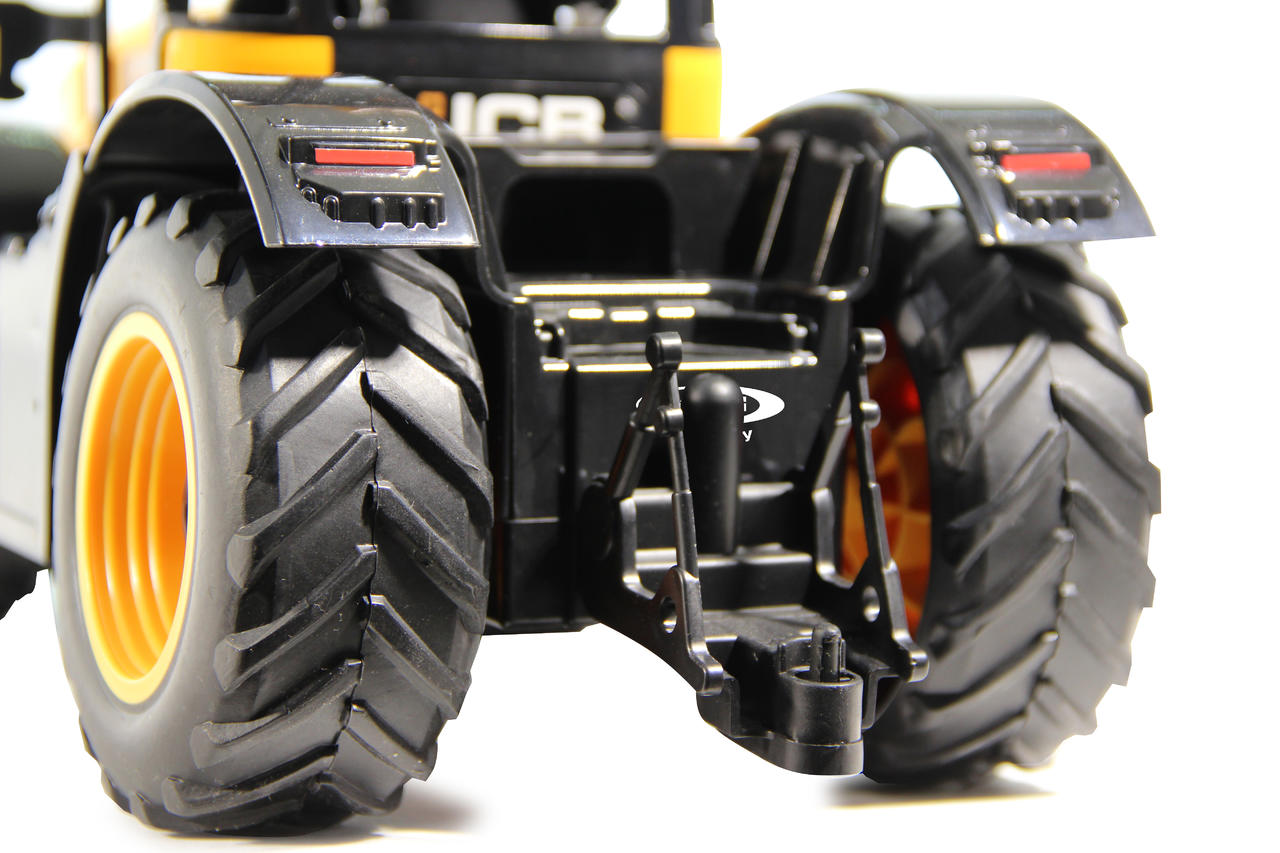 JAMARA JCB Fastrac Traktor 1:16